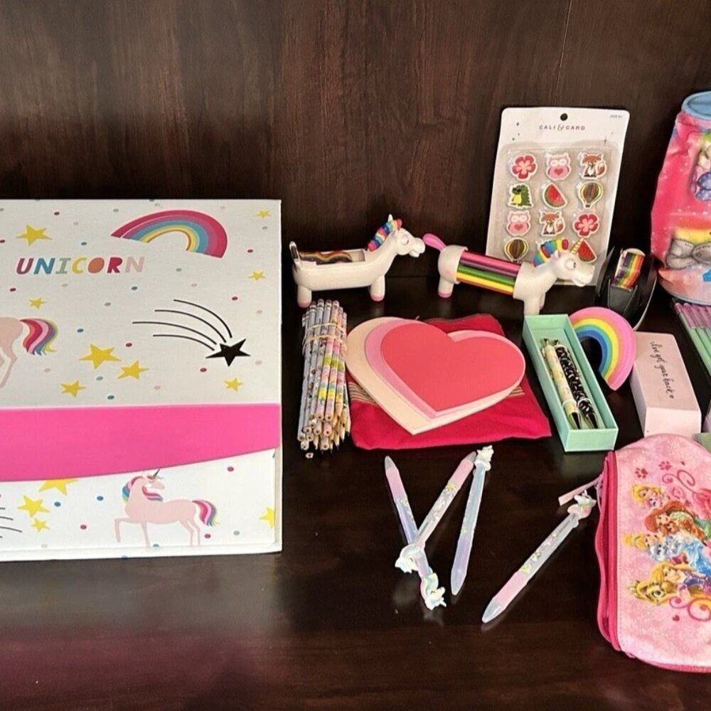 UNICORN MAGIC Stationery Gift Box – 20+ Pieces!